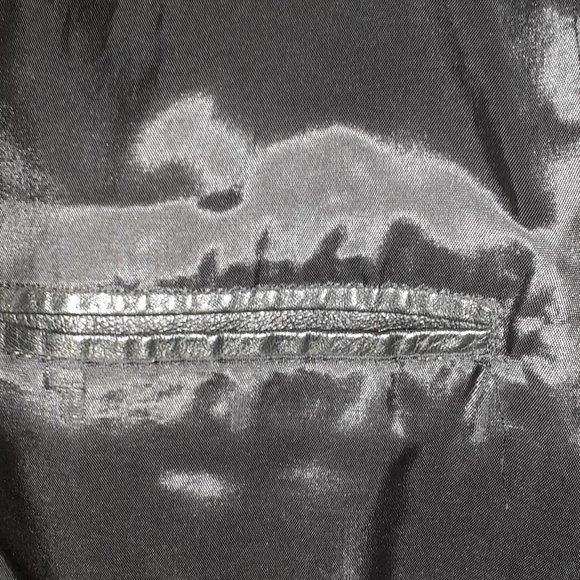 Tannery Black Leather Blazer - Picture 3 of 6